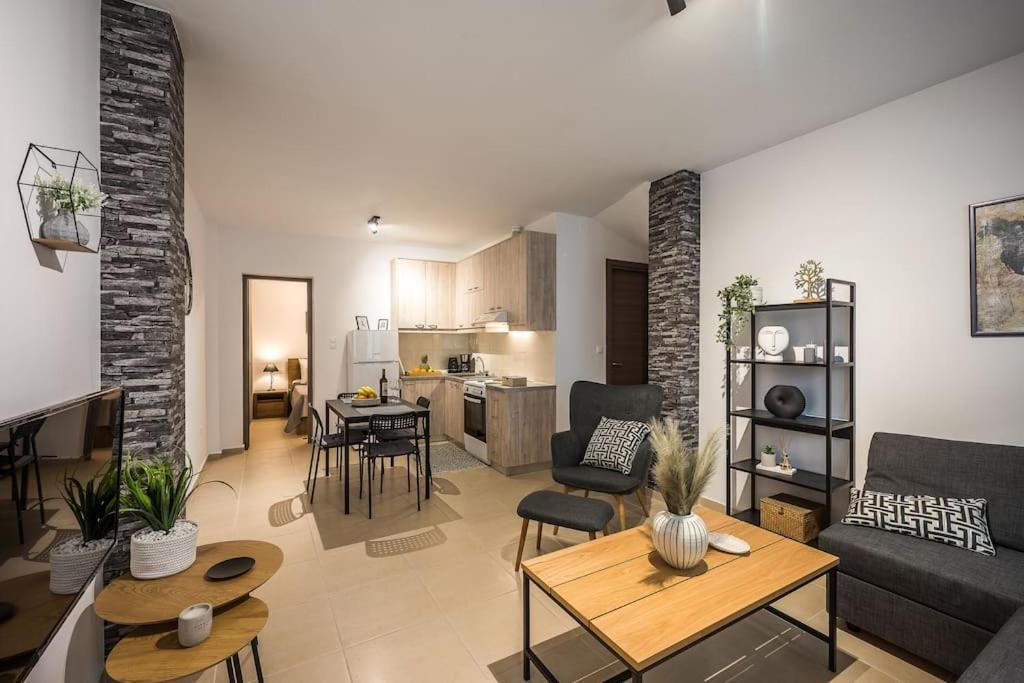 Sofman City Center Apartment A Heraklion  ภายนอก รูปภาพ